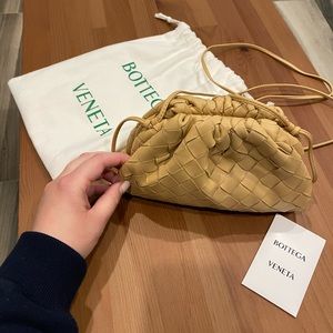 Excellent Condition Bottega Veneta Mini Intreciato Pouch